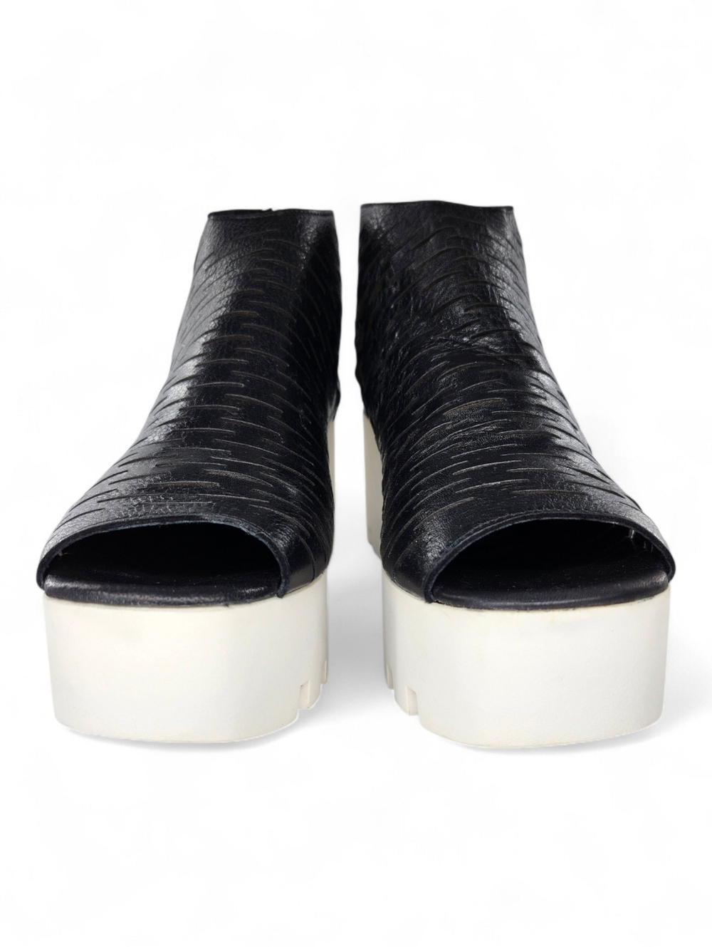 8100 Melrose Black Slit Leather Peep-Toe Ankle Back-Zip Wedge Sandals Italy - Picture 4 of 13